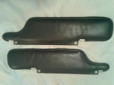 Parasoles Corvette 65-67 originales negros excelente estado Foto 1 de 4