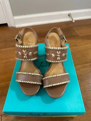 Jack Rogers Vanessa Cuñas Apiladas Metálicas Marrón y Dorado, Para Mujer Talla 7 EE. UU. Foto 1 de 4