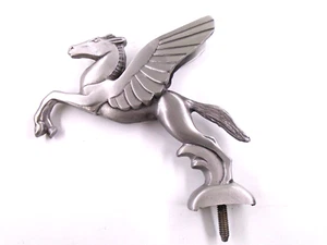 vintage mobil pegasus, flying horse car hood ornament - Picture 1 of 6
