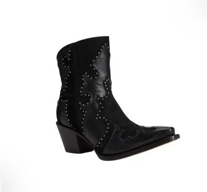 Corral Women's 9.5M Black Stud Leather Snip Toe Embroidered Boots Western Suede - Picture 1 of 11