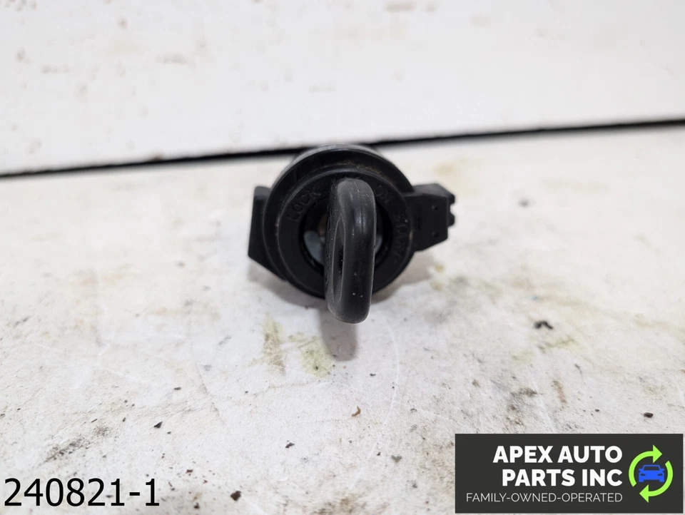 Interruptor de encendido convencional OEM 2002 Toyota Prius 1,5 L Foto 1 de 4