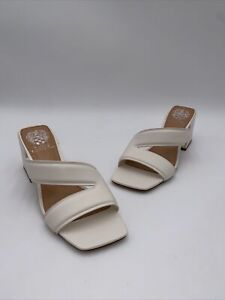 NWOB Women’s Vince Camuto Jinani Sandal Coconut Cream Size 8M