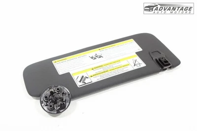 Parasol delantero izquierdo del lado del conductor Chevrolet Trax 2024-2025 42823863 OEM Foto 1 de 4