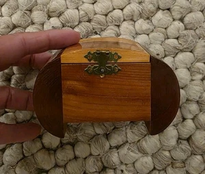 HOLZ SCHMUCKKÄSTCHEN 4x3/16x2 - Bild 1 von 6