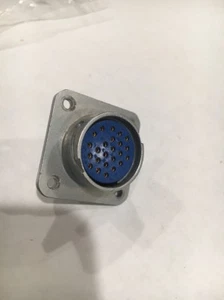 Amphenol Aerospace Connector 165-28X, 24 Pin - Picture 1 of 6