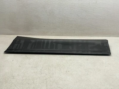 LOTE 757 MOLDURA PUERTA INFERIOR CONDUCTOR TRASERO IZQUIERDO VOLKSWAGEN TIGUAN S 18-21 OEM Foto 1 de 4