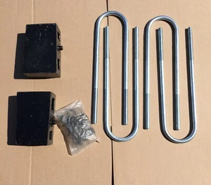 USED Pro Comp 3.5 Inch Rear Lift Block With U-Bolt Kit for 81-96 F-150 22256 - Picture 1 of 10