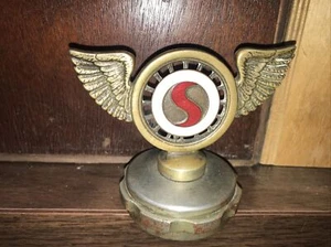 ROYAL OVER SEAS CLUB ROSL WINGED HOOD RADIATOR ORNAMENT - Bild 1 von 5
