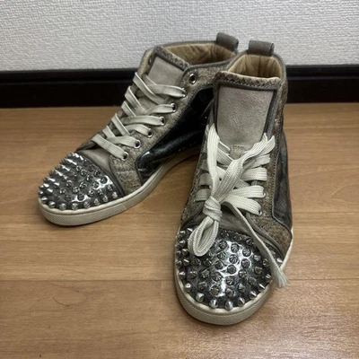 Christian Louboutin Sneakers Borchie Grigio Smalto EU36.5 Autori dal Giappone TK - Immagine 1 di 4