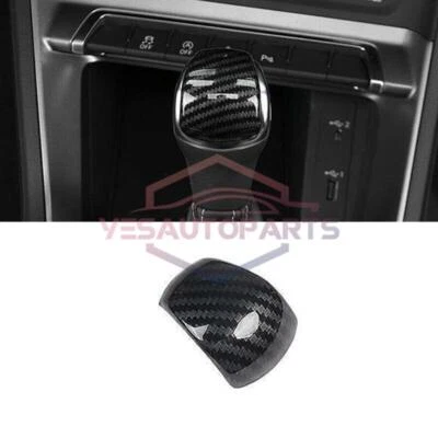 Cubierta decorativa perilla de cambio de marchas interior de fibra de carbono para Audi Q3 2019-23 2022 Foto 1 de 4
