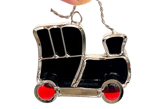 Christmas Artisan Handmade Stained Glass Black Train Red Wheel Metal Ornament - Picture 1 of 6