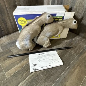 FEATHERFLEX PREDATOR RABBIT DECOY WITH 2 DECOYS 1 STAKE - Picture 1 of 7