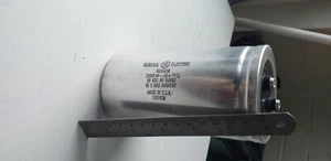 Kondensator 71000UF bei 40Volt @85c' Glättungskondensator - Bild 1 von 3
