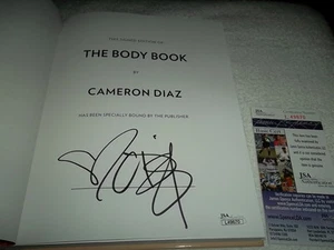 Cameron Diaz Hand Signed The Body Book Hardback Autograph JSA #L49670 - Picture 1 of 8
