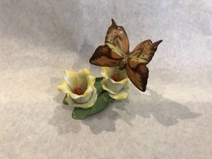 Vintage HEREND UNGARN Porzellan NATUR SCHMETTERLINGE AUF BLUMEN # 9301 - Bild 1 von 7