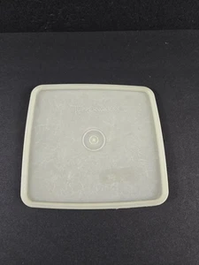 Tupperware Square Away Sandwich Storage Replacement Lid Only 1459 Sheer Vintage - Picture 1 of 4