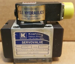 Koehring Pegasus Servovalve Model 160A - 200(22) 1.3/15(1000) 2000 - Picture 1 of 6