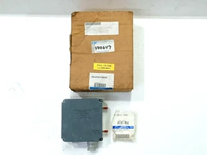 JOHSON CONTROL DIFFERNTIAL PRESSURE TRANSMITTER PS-9101-8502 / 0-330PA #NEW - Picture 1 of 11