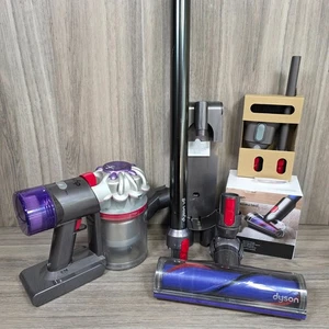 Dyson V8 Absolute Cordless Vacuum Complete Kit Motorbar Hair Screw Tool + Box - Picture 1 of 20