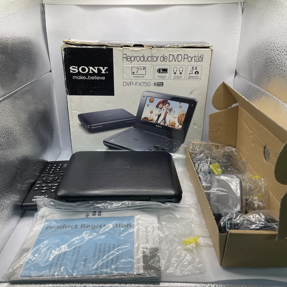 Sony Portable  7" DVD Player  DVP-FX750 Black Complete In Box - Image 1 of 1