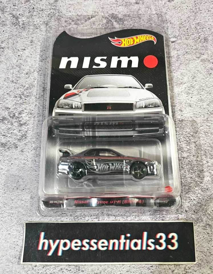 Nissan Skyline GT-R (BNR34) Chrome - Hot Wheels RLC LE 30000 New. In Hand - Image 1 of 1