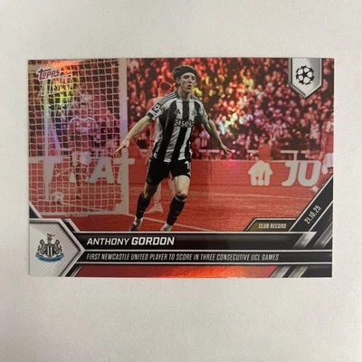 2025-26 Topps Now Энтони Гордон No35 результаты в трех минусах игры UCL красная фольга 5/5 - Изображение 1 из 3