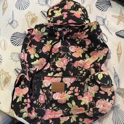 Victoria’s Secret Pink Green Camo Mini Backpack - Image 1 of 4