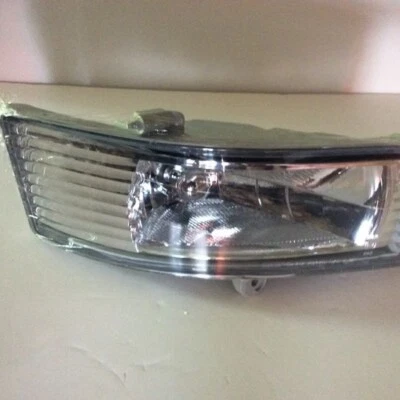 NUEVO - Luz antiniebla para Toyota Camry 05-06 diestro Foto 1 de 2