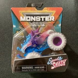 SPIN MASTER MONSTER JAM 2021 CRAZY CREATURES SPARKLE SMASH *Rissige Hülle* - Bild 1 von 5