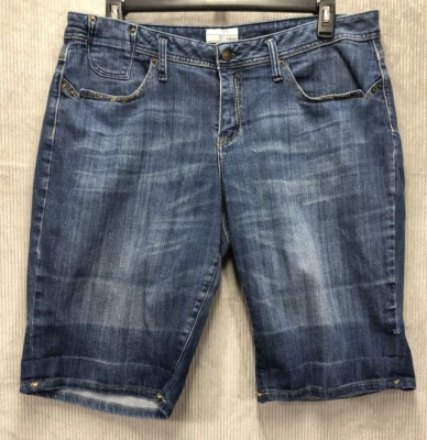 Bermuda jeans Venezia tamanho 20 fábrica desgastada férias de verão - Imagem 1 de 4