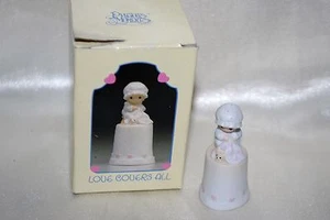 Enesco Precious Moments Love Covers All Porcelain Thimble Free Shipping - Picture 1 of 2