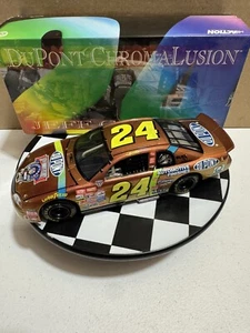 Jeff Gordon #24 DuPont Chromalusion 1998 CWB Bank 1/24 Diecast - Picture 1 of 10