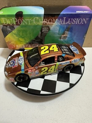 Jeff Gordon #24 DuPont Chromalusion 1998 CWB Bank 1/24 Diecast - Image 1 of 4