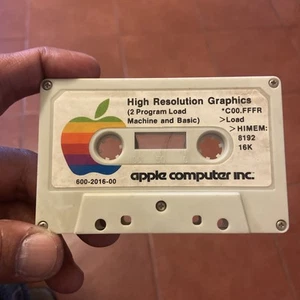 Apple Computer Inc High Resolution Graphics 2 Program Load Machine And Basic - Afbeelding 1 van 4