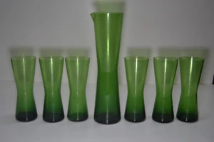Juego Set Vintage - Jarra y 6 Vasos - Verde - Forma Reloj de Arena - Foto 1 di 7