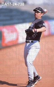 Masato Yoshii - 2001 Colorado Rockies ST - choose a full color 35mm slide - Picture 1 of 3