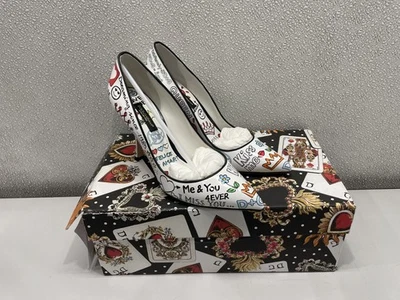 Dolce & Gabbana Graffiti Mural Pumps In White Women's US 6 *Preowned* - Image 1 of 4