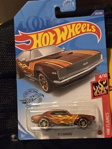 Hot Wheels 67 Camaro. Flammenserie. Top Karte. - Bild 1 von 4