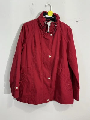 Женский укротитель погоды большой красный молнии Snap Up скрытый капюшон средний вес куртка - Изображение 1 из 4