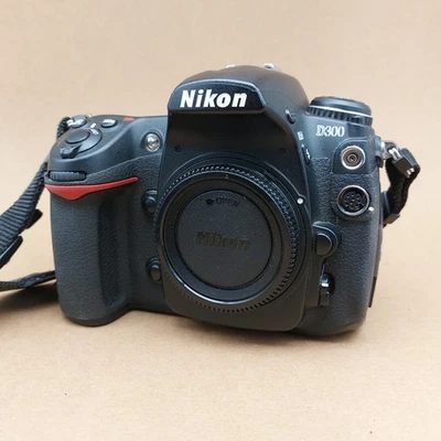 Nikon D300 Digital SLR Camera Camera 21856 Shutter - Image 1 of 4