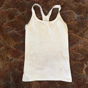 Lululemon Razorback Tank Größe 8 weiß - Bild 1 von 5