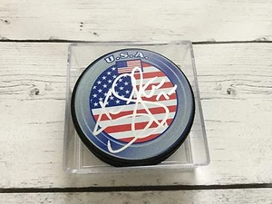 Kevin Shattenkirk Signed Autographed Team USA U.S.A Hockey Puck c - Picture 1 of 1