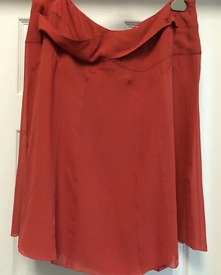 Falda CHANEL Roja -Naranja 100% Seda Hasta la Rodilla Talla F 46 EE. UU. 12 L Foto 1 de 4