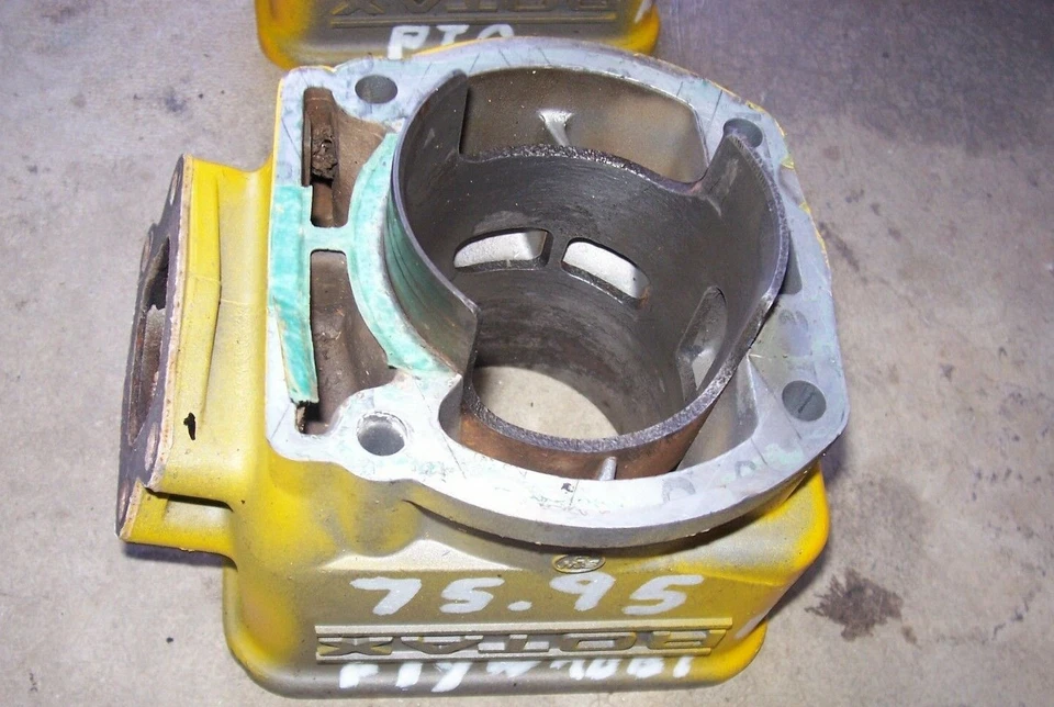 OEM FACTORY 88-91 Bombardier SeaDoo 580 587 SP SPi XP SPX Front Cylinder 75.95mm - Image 1 of 1