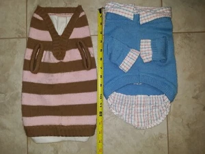 Doggie Knitted Sweaters - 2 Small Dog Sweaters -Pre-Owned - Picture 1 of 5