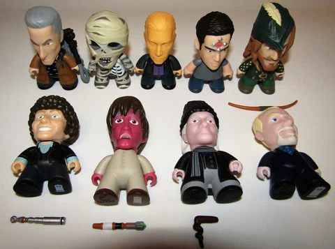 DOCTOR WHO TITANS VINYL FIGURES 3" INCH BUNDLE LOT OF (9) JUST AS PICTURED NEW Cover