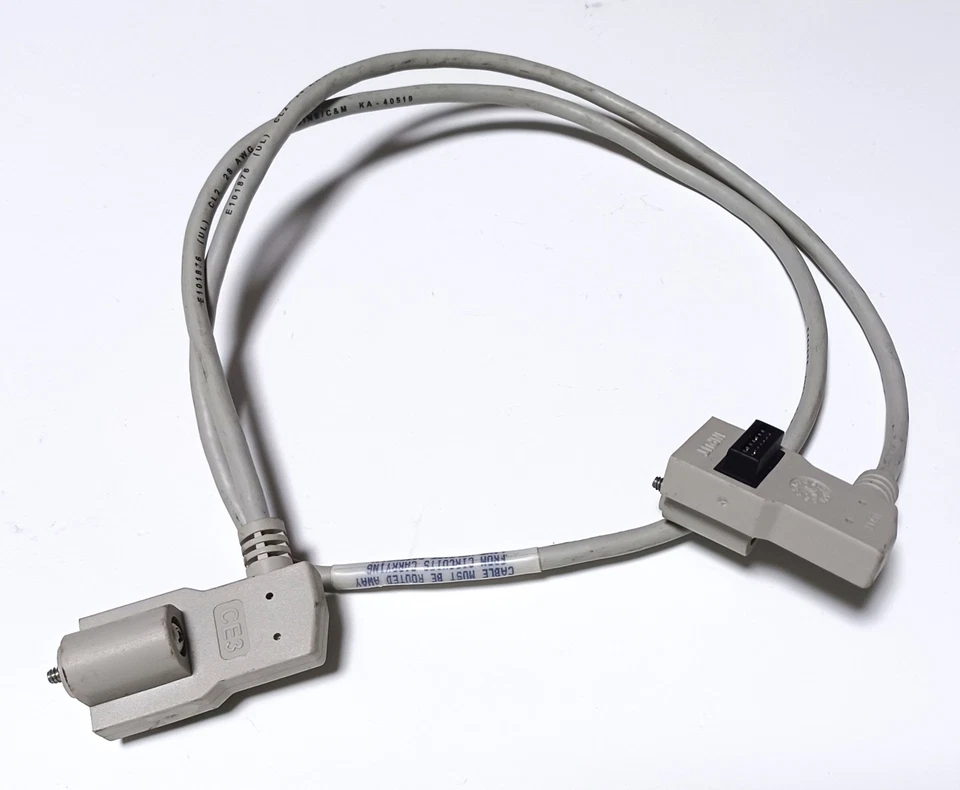 Cable extensor de interconexión de E/S flexible Allen Bradley 1794-CE3 3' de largo Foto 1 de 4