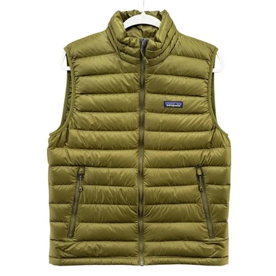 Colete acolchoado masculino Patagonia verde médio isolado ganso externo - Imagem 1 de 4