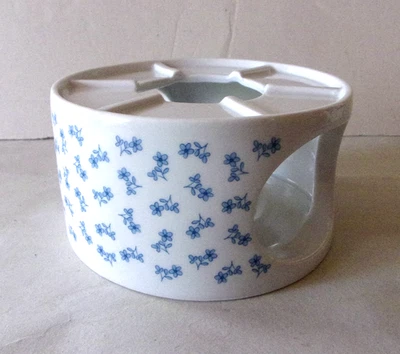 Seltmann Weiden porcelain warmer "Bettina" blue scattered flowers mod. no. 342-1 unused - Image 1 of 4