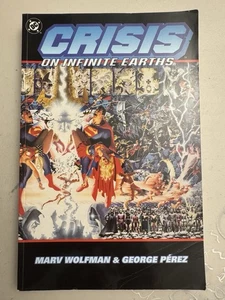 Crisis on Infinite Earths (DC Comics 2000 Februar 2001) - GEBRAUCHT - Bild 1 von 6